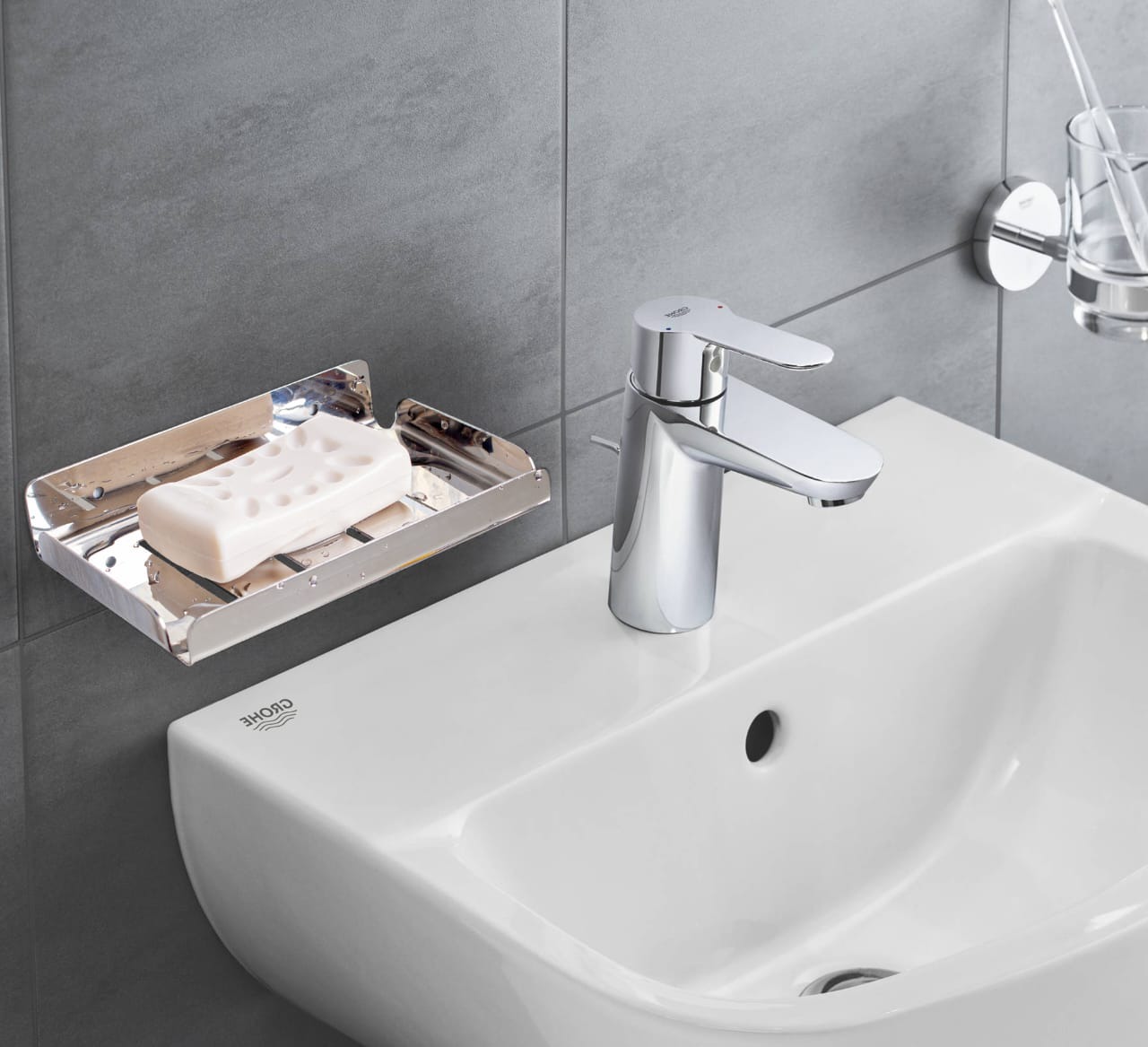 صبانه حوض بانيوكس 11سم استانلس 304 فضي